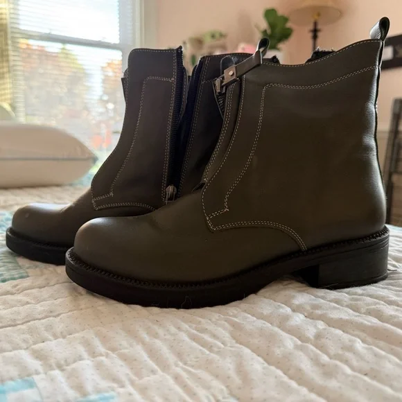 MAGO Dark Green Ankle Boots | Size 38 | US 7.5 - Picture 5 of 6